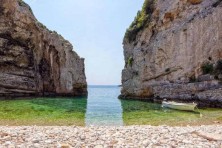 Stiniva Beach entrance seen during boat tour from Split